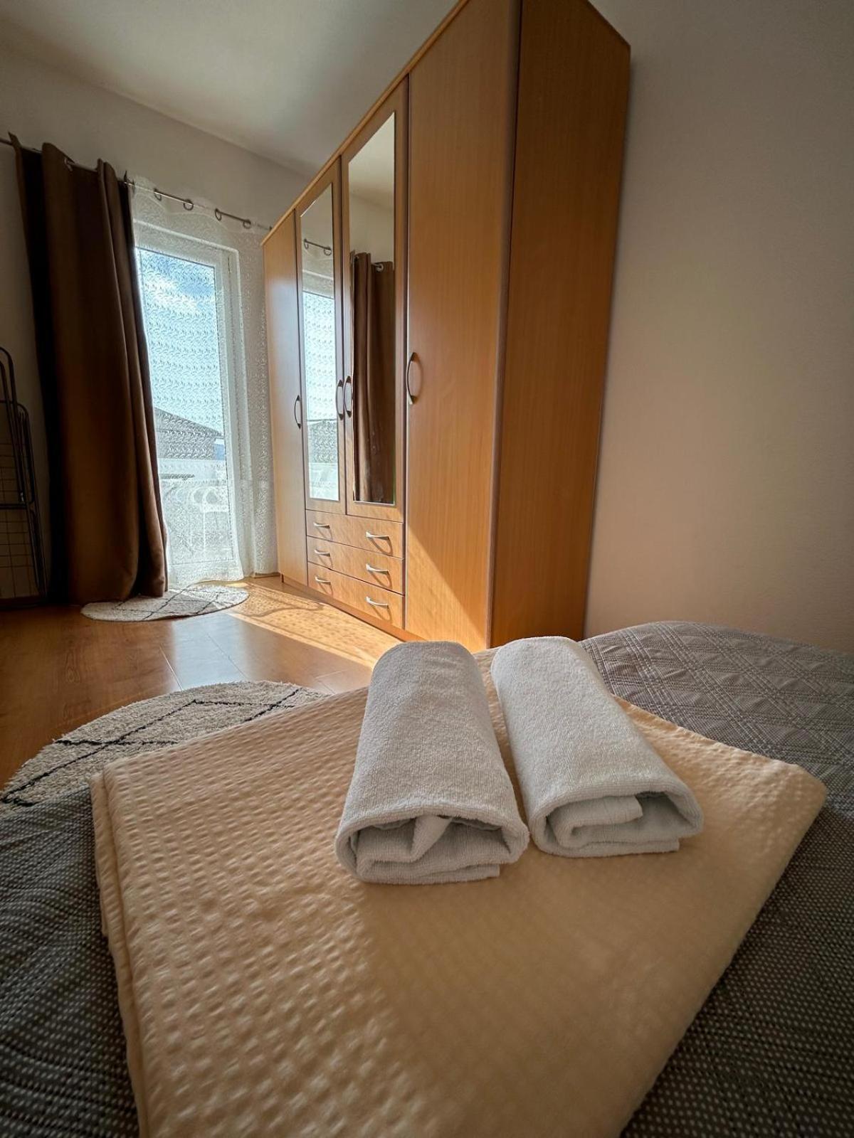 Apartmani Grgic Трогір Екстер'єр фото
